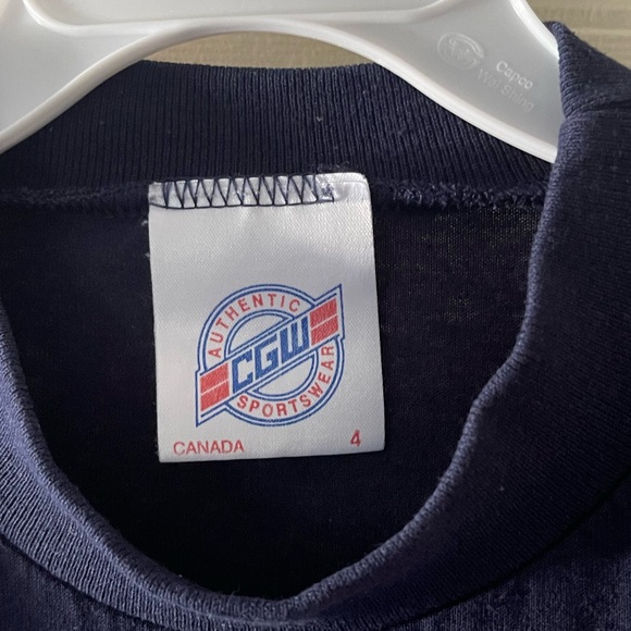 3/10$ Toronto maple leafs tshirt in blue Authentic sportswear size 4 - Picture 4 of 4